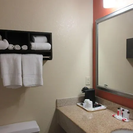 Quality Inn & Suites Benton Harbor Exterior photo